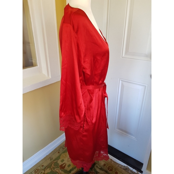 Calvin Klein Red Satin Robe - Picture 14 of 16